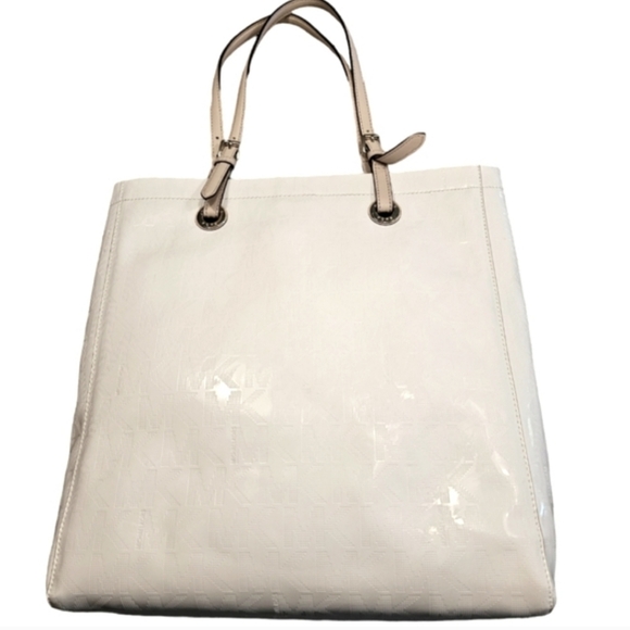 Michael Kors Jet Set white Monogram logo Tote/shoulder bag NWT - Picture 2 of 12